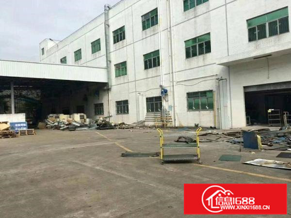 凤岗油甘埔（小独院3层2800平米）急租