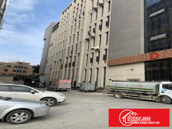 黄江靠近深圳新空出六米高标准厂房一楼3120平米出租