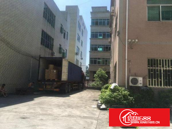 龙华新区观澜黎光工业区1到2楼4000