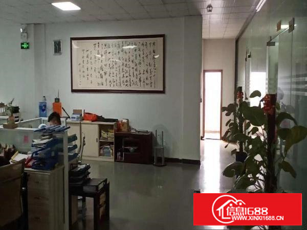 长安乌沙高速出口新出一楼1150平带精装修