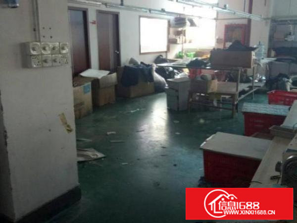 六约埔厦工业区楼上300平方带现成服装厂出租