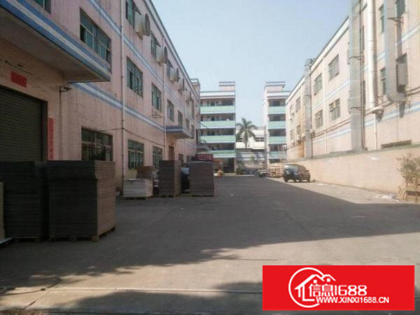 平湖鹅公岭村委富民工业区二楼1300平急租