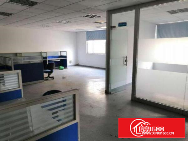 出租原宝安石岩原房东塘头路口一整层1200平方豪华装修厂房