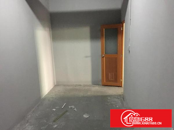 龙岗区坂田杨美地铁口厂房