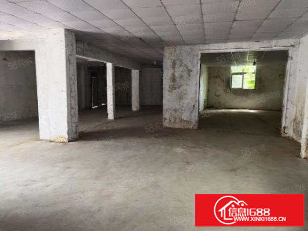 小加工福音厂房，300平1楼，限时秒杀