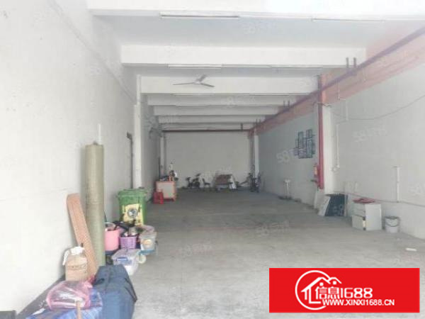 石岩北环路，一楼经典小户型220平，带办公室