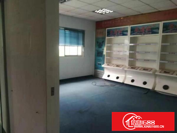 独院出租二楼660平方厂房带现成办公室出租