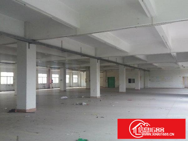 近马路交通便利，大车进出方便，产证齐全有红本