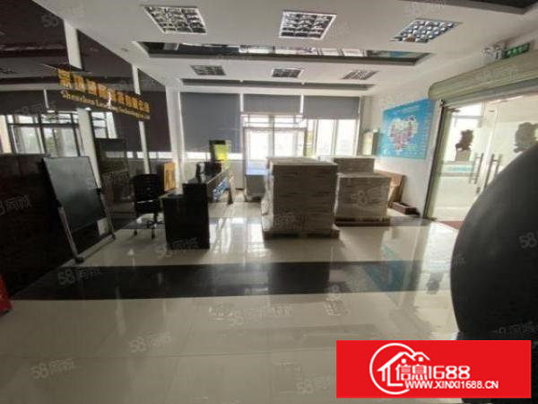 龙华地铁站附近豪华装修600平厂房出租,可办公