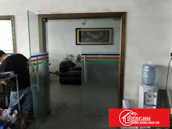 出租惠阳新墟二楼500平米，带现成装修厂房