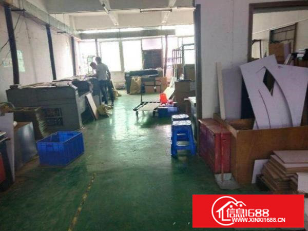 龙岗区五联村楼上300平方厂房带装修出租