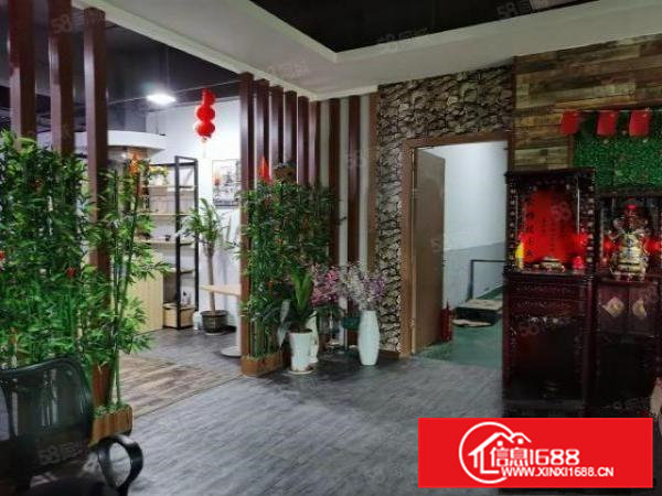 凤岗楼上1800平方带豪华装修出租，水电办公室齐全