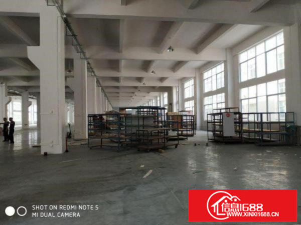 坪地镇新出标准厂房620平水电线路齐全空地免费