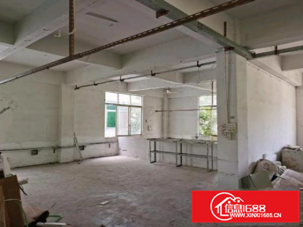 一手房源无公滩，现有办公室，带电梯