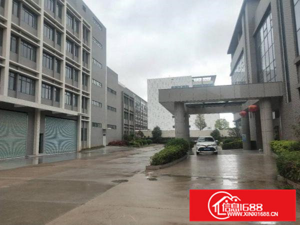 凤岗镇碧湖大道厂房出租,单层面积1800和2500平方可分租