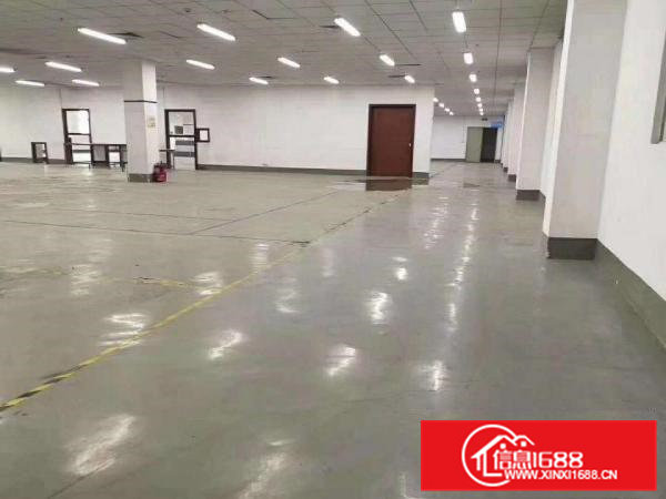 新出二三楼厂房2400平方，每层1200，可分租，豪华装修！