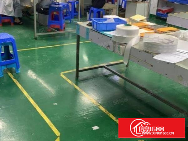 沙井共和楼上300平分租吊顶贴片水电仓库带装修厂房