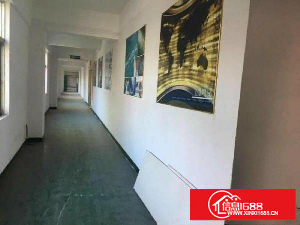 出租龙岗区南联村新出3楼厂房480平米