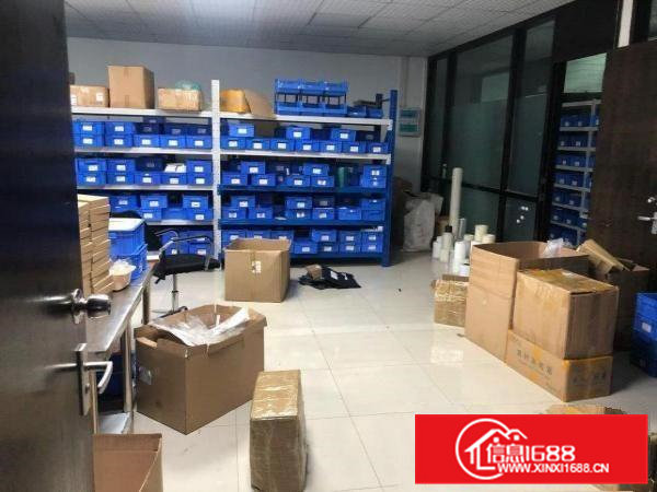 800平方厂房出租.豪华装修水电齐全