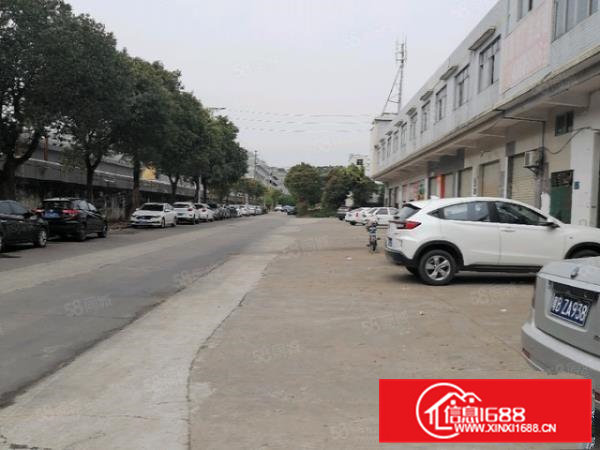 清溪三中一楼小面积厂房商铺出租，水电齐全办公室