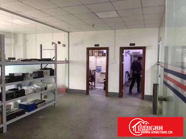 清溪三中新出一楼标准厂房400平，实际面积出租，有现成办公室