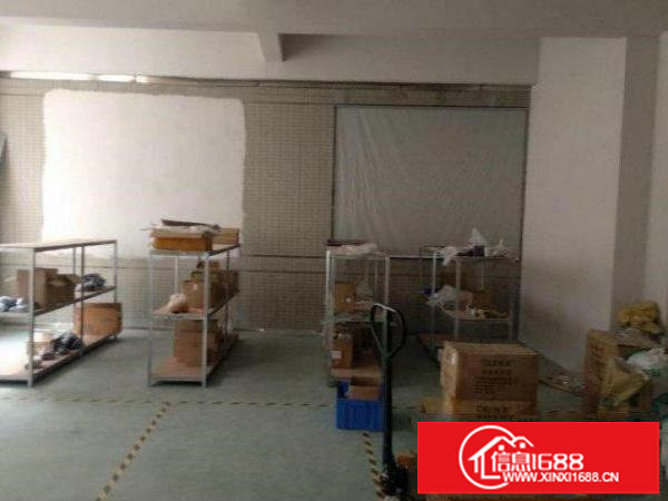 龙岗标准二楼1350平厂房，双电梯电大形象好出租