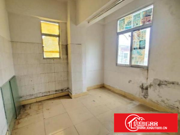 后亭地铁口180平厂房出租