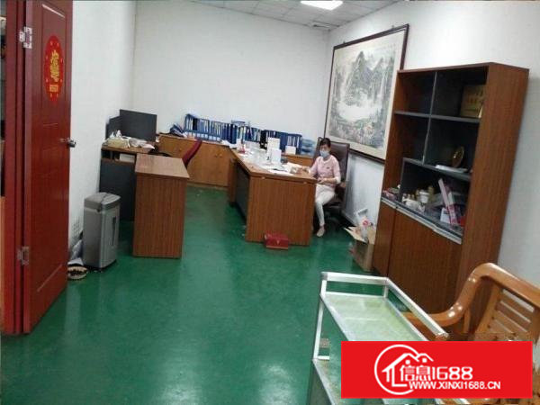 横沥镇新出带办公室一楼680平出租，水电齐全