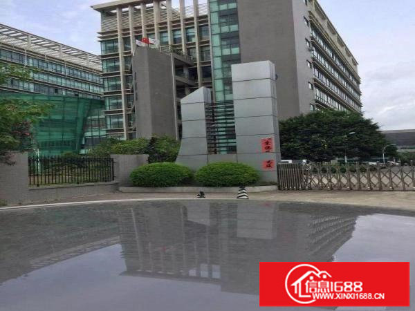 坪山友通高新产业园二楼2600平方米带豪华装修招租