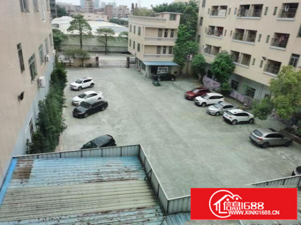 石碣镇涌口3楼上2000方厂房招租