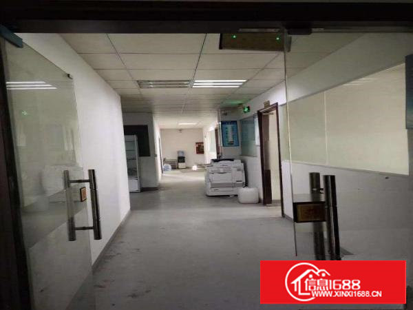 上角新空出楼上650平带装修厂房出租欢迎来电约看