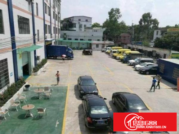 公明观光路楼上标准厂房500方招租，无公摊，带货梯