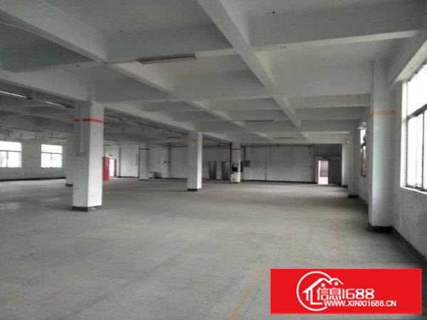 横岗六约新出楼上2000平厂房临近地铁站报价22块