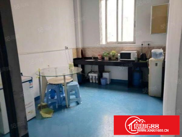 龙岗南联新出原房东二楼厂房1900平方出租带精装修