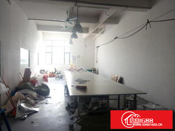 黄江新市工业区楼上厂房700方出租，可办环评