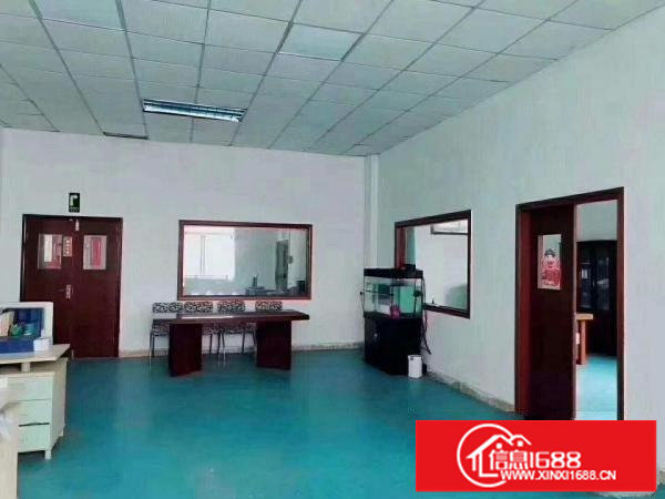 平湖新出标准一楼1080㎡带现成行车水电齐全低价甩租