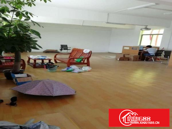 250平小厂房出租