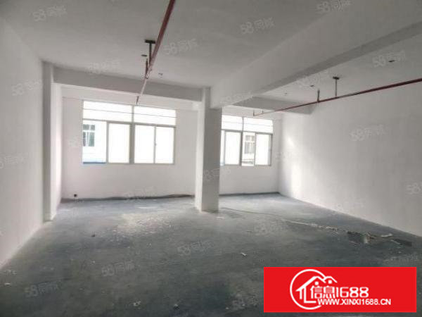 怀德靠近机场楼上小面积精装修，适合电商仓储，办公