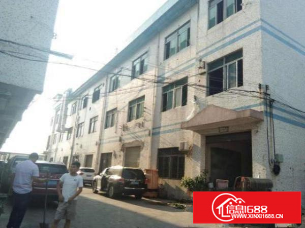 龙岗爱联三楼带2吨电梯整层1050平方厂房招租（可分租）