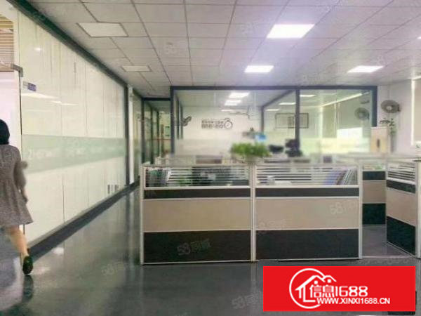 福永桥头地铁新出重工厂房楼上1590平精装出租