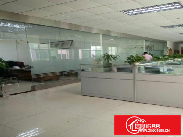 观澜观光路边新出三楼2700带精装修，可分租