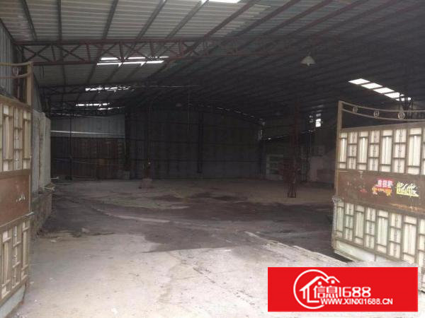 凤凰岗铁皮厂房1000平方米带水电工艺品吸塑抽粒