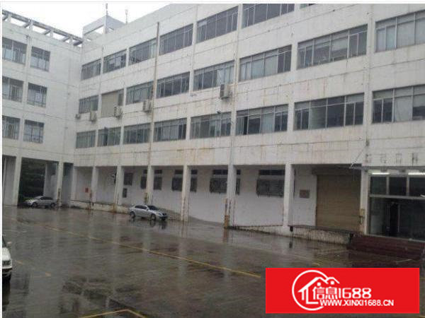 坪山大道一楼标准厂房面积900平米业主急租