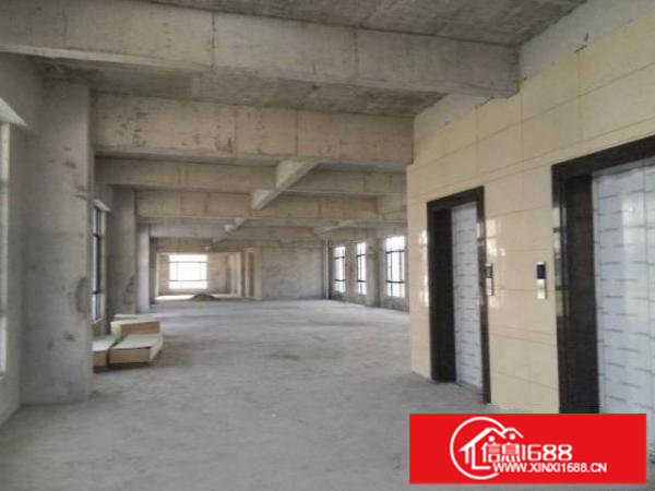 龙岗新出氧化证件一楼800平方厂房出租