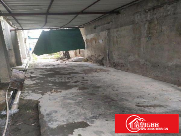 横岗六约社区宸和路8号一楼厂房1200平米