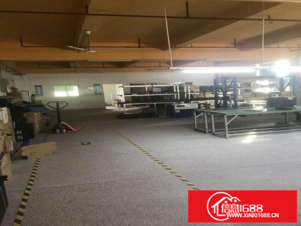 客户转租，整层890平方，实际面积出租，合同转让