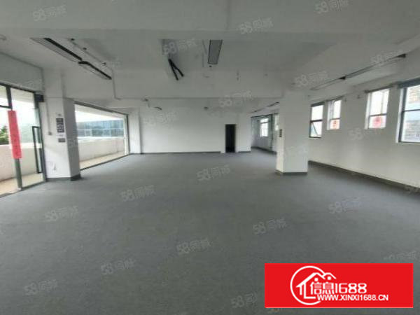 宝安西乡，宝运达物流园附近，超大园区，精装办公厂房263平。