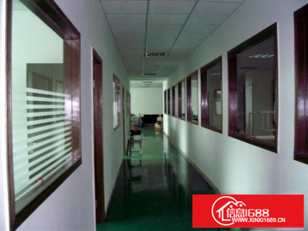 平湖清平高速辅城坳二楼带装修750平厂房出租