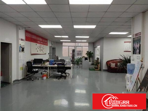 龙岗南联楼上豪华装修展厅厂房1200平大小分租价格美丽