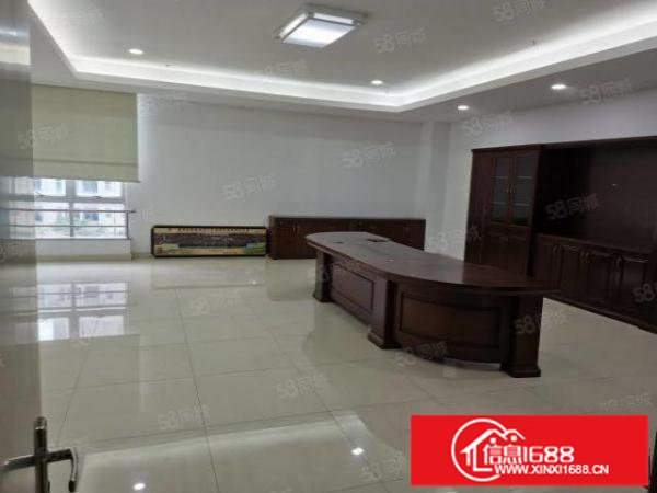 龙岗爱联地铁口1000平精装修办公室厂房出租原房东大小分租